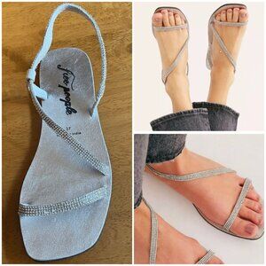 NWOT Size 37 Free People silver Crystal Cove sandals